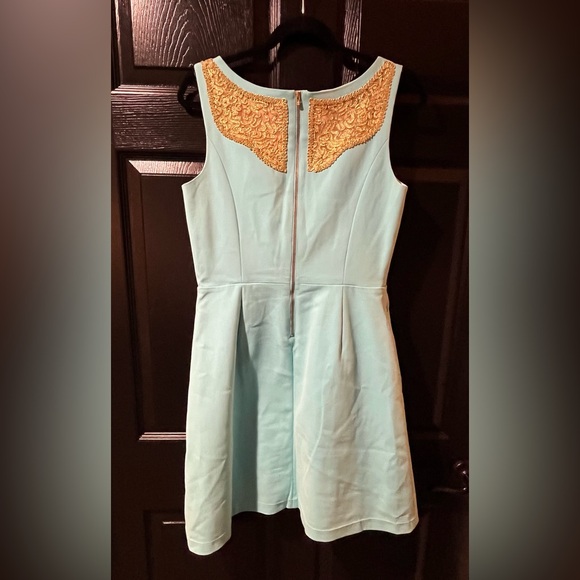 Lilly Pulitzer Emmy Dress - Picture 4 of 9